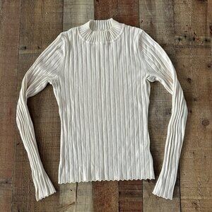 H&M Womens size small Cream Ribbed Long Sleeve Sweater Top